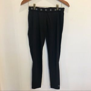 Champion Lounge Leggings in Black. Soft and Light